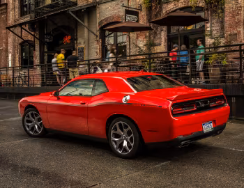 2015–23 Dodge Challenger SXT (LC) '2014–23