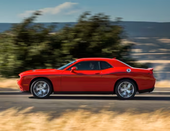 2015–23 Dodge Challenger SXT (LC) '2014–23