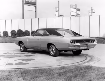 1968 Dodge Charger R/T (XS 29)