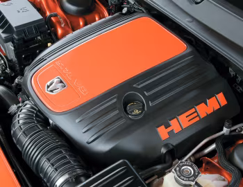 Bajo el capó 2006–09 Dodge Charger R/T "Daytona" (LX) '2005–09