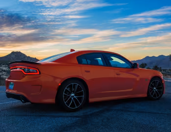 2015–18 Dodge Charger R/T Scat Pack (LD) '2015–18