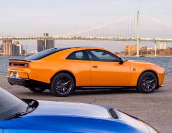 2026 Dodge Charger Scat Pack Plus Blacktop Package 2-door (LB) '2025–pr.