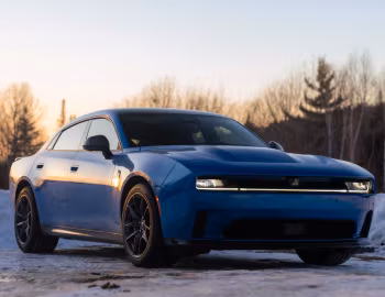 2026 Dodge Charger Daytona Scat Pack Blacktop Package 4-door (LB) '2025–pr.
