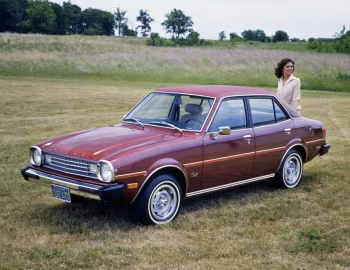 1977 Dodge Colt 4-door Sedan (6H41)