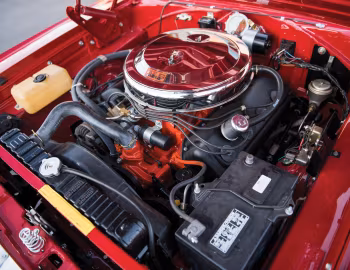 Bajo el capó 1966 Dodge Coronet 500 426 Hemi 2-door Hardtop (BW2P 23)