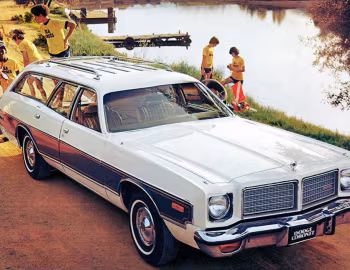 1976 Dodge Coronet Crestwood (WP 46)