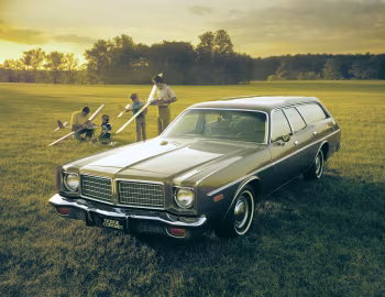 1975 Dodge Coronet Custom Station Wagon (WH 45)