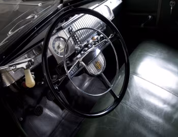 Panel frontal Dodge Custom Convertible (D24) '1946–48
