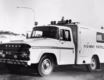 Dodge D5N 200 Highway Patrol '1972–79