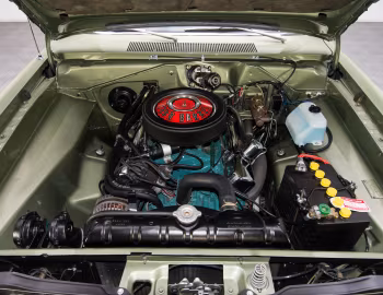 Под капотом 1968 Dodge Dart GTS Hardtop (CL2P 23)