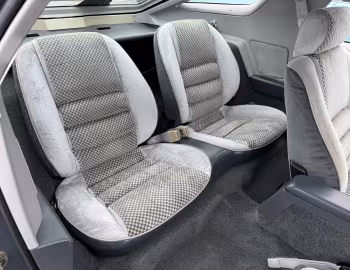 Interior 1984 Dodge Daytona Turbo (GVS-24)