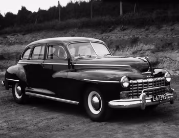 Dodge Deluxe Sedan (D-24S) '1948