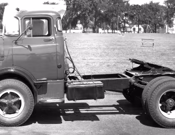 1957 Dodge C700 Tractor Truck