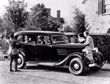 1934 Dodge DRXX 4-door Sedan