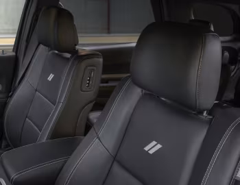 Интерьер 2016–20 Dodge Durango Citadel (WD) '2015–20