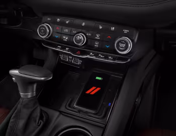 Интерьер 2021–24 Dodge Durango Citadel (WD) '2020–24