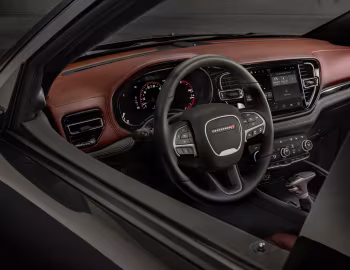 Интерьер 2021–24 Dodge Durango Citadel (WD) '2020–24