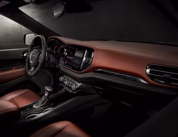Интерьер 2021–24 Dodge Durango Citadel (WD) '2020–24