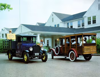 Graham Brothers Model BD 1-ton Stake Truck '1927 & Dodge Brothers Model DA-130 Depot Hack '1928
