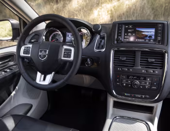 Интерьер 2011–20 Dodge Grand Caravan [North America] '2010–20