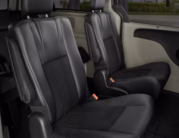 Интерьер 2014 Dodge Grand Caravan "30th Anniversary" (RT) '2013–14