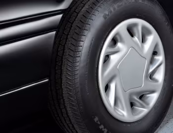 1993–97 Dodge Intrepid (HDH-41)