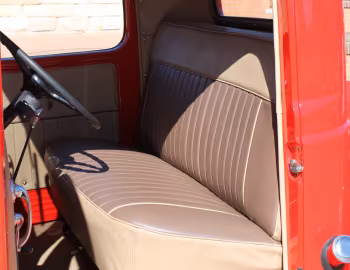 Интерьер 1941–47 Dodge Model WC