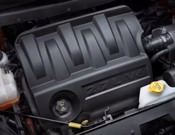 Sous la capuche Dodge Journey R/T [EU-spec] (JC) '2008–10