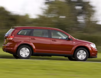 Dodge Journey SXT [UK-spec] (JC) '2008–10