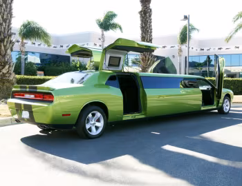 Krystal Dodge Challenger SRT8 Limousine (LC) '2008–10