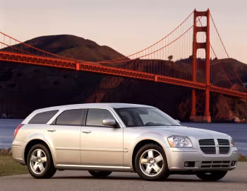2005–07 Dodge Magnum R/T [North America] '2004–07
