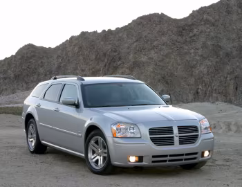 2005–07 Dodge Magnum R/T [North America] '2004–07