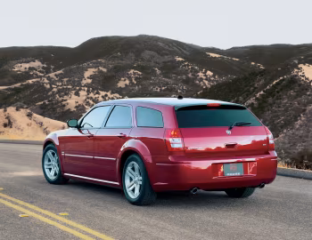 2005–07 Dodge Magnum R/T [North America] '2004–07