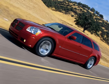 2005–07 Dodge Magnum R/T [North America] '2004–07