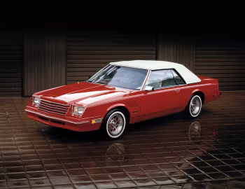 1982 Dodge Mirada CMX "Cabriolet Roof" Pkg. (XS 22)