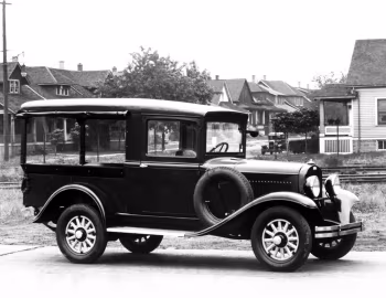 1930 Dodge Model U1-A Screenside