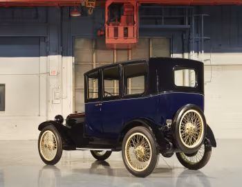 1919 Dodge Model 30 Sedan '07.1918–19