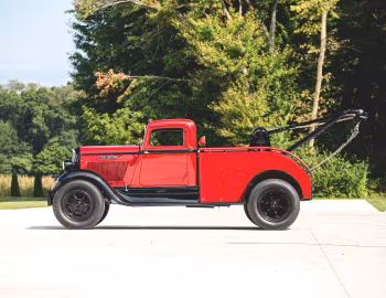 1933 Dodge Model H44 Tow Truck