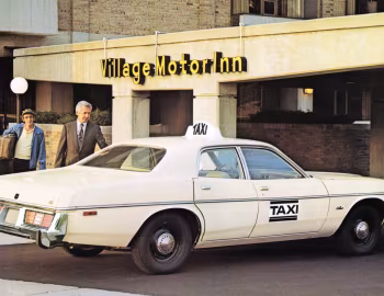 1977 Dodge Monaco Sedan Taxi (WG 41)