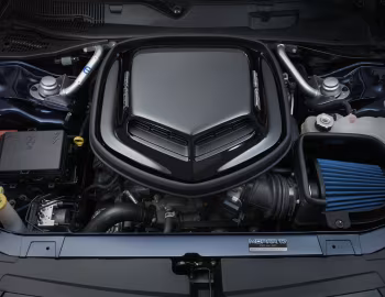 Под капотом 2017 Mopar ’17 Dodge Challenger (LC) '2017