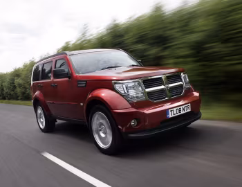 Dodge Nitro SXT [UK-spec] '2007–09