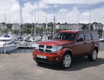Dodge Nitro SXT [UK-spec] '2007–09