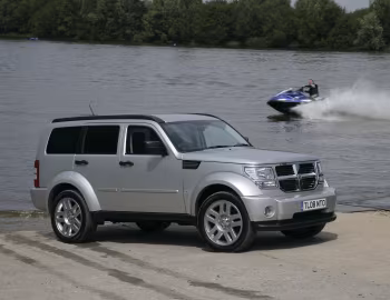 Dodge Nitro SXT [UK-spec] '2007–09