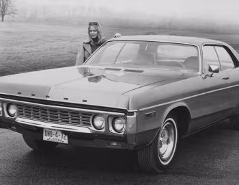 1972 Dodge Polara Custom 4-door Hardtop (DM 43)