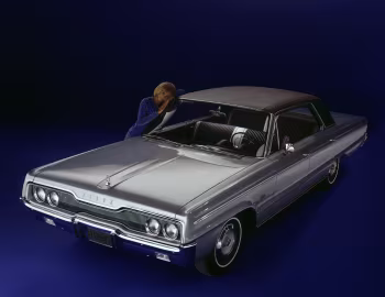 1966 Dodge Polara Hardtop Sedan (BD2L 43)