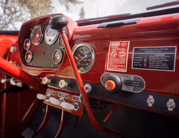 Интерьер 1959 Dodge W200 Power Wagon American LaFrance Firetruck