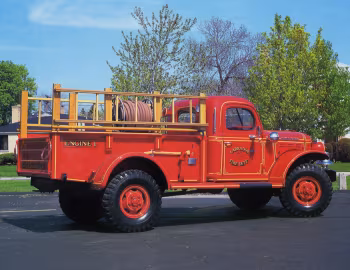 1948 Dodge B-1-PW Power Wagon Firetruck (T137)