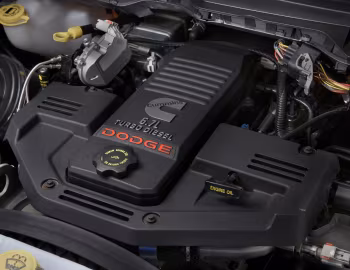 Bajo el capó 2010–12 Ram 3500 Laramie Mega Cab '2009–12