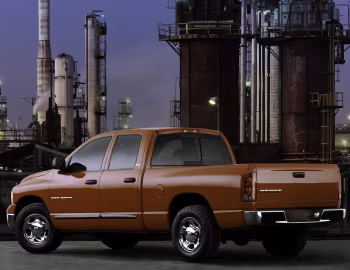 2003–06 Dodge Ram 2500 4×2 SLT Quad Cab Pickup '2002–06