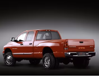Dodge Ram 3500 4×4 SLT Quad Cab Pickup '2004–05
